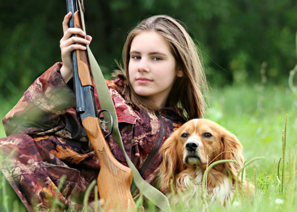 Hunter Girl Dog -
